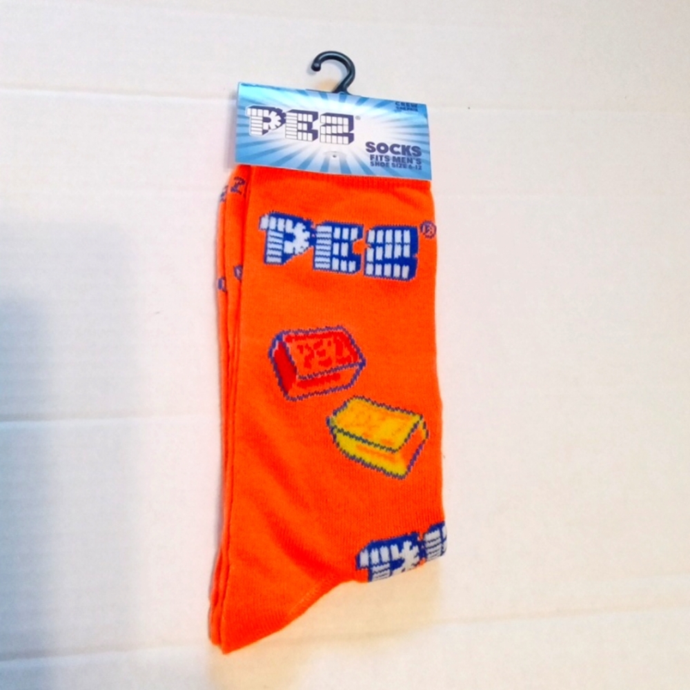 Nwt Men's Pez Socks (Fits Shoe Size 6 -12)